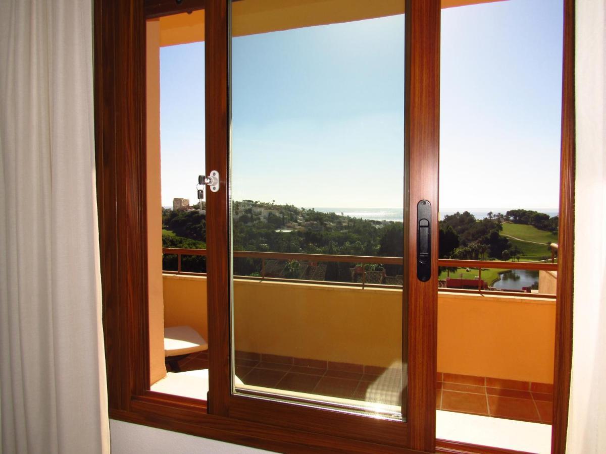 ベナルマデナPenthouse Benalvistas Torregolf Seaviewアパートメント エクステリア 写真