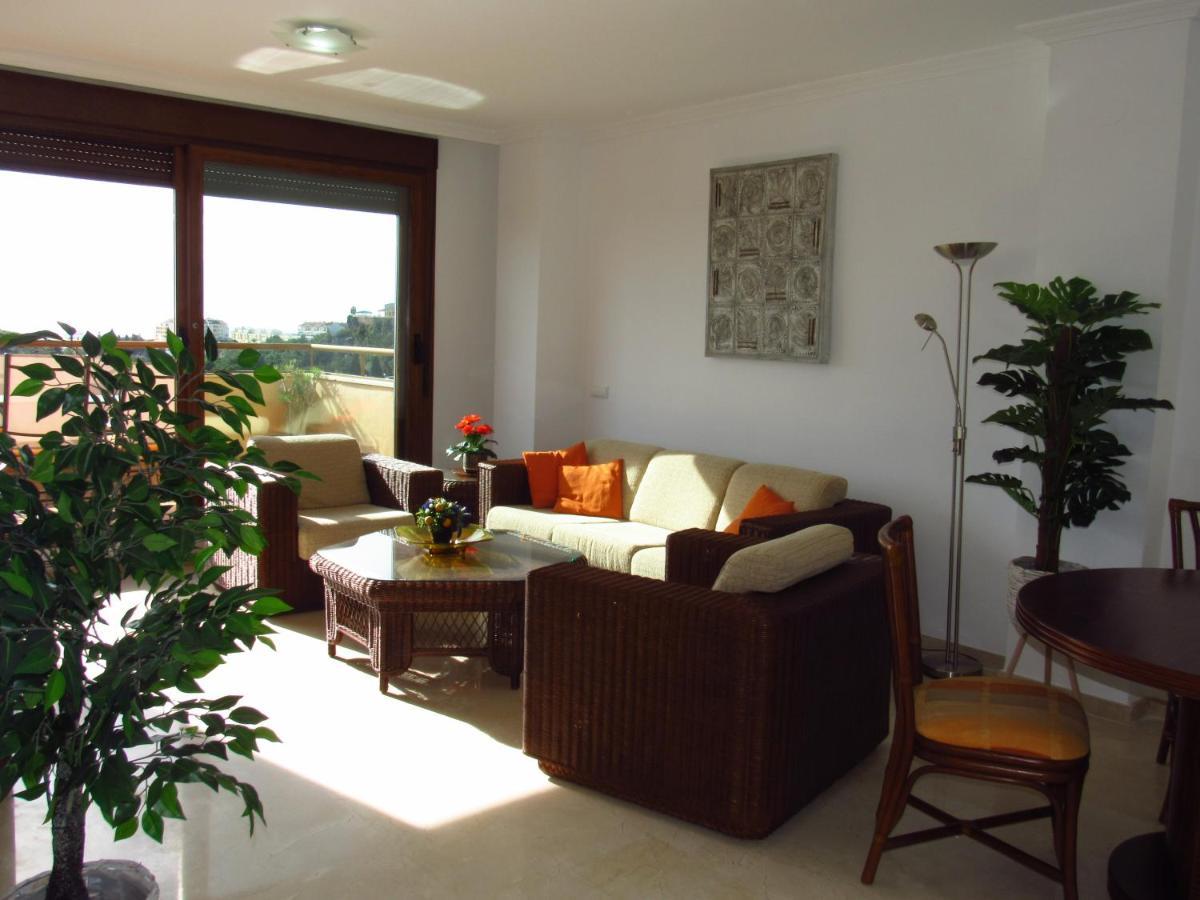 ベナルマデナPenthouse Benalvistas Torregolf Seaviewアパートメント エクステリア 写真