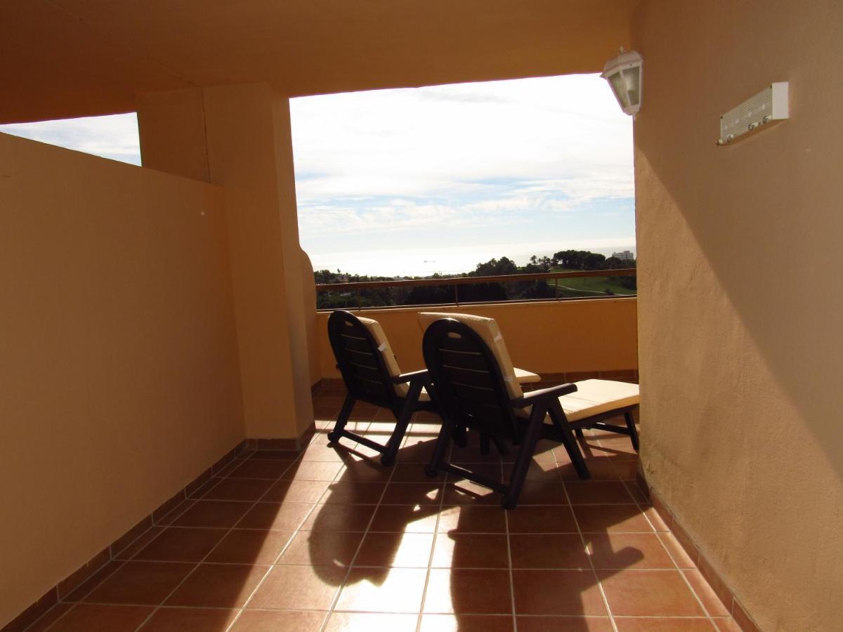 ベナルマデナPenthouse Benalvistas Torregolf Seaviewアパートメント エクステリア 写真