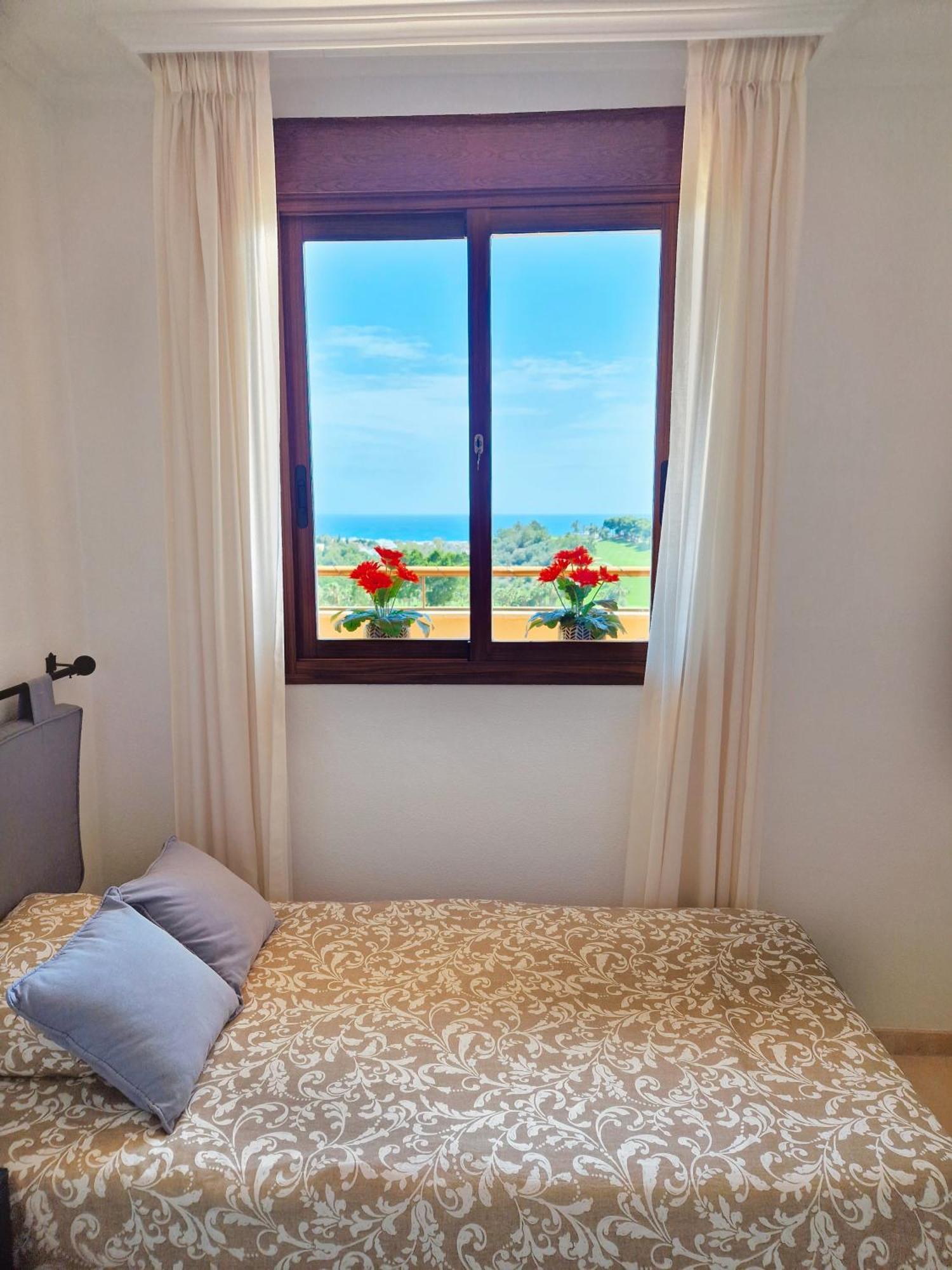 ベナルマデナPenthouse Benalvistas Torregolf Seaviewアパートメント エクステリア 写真