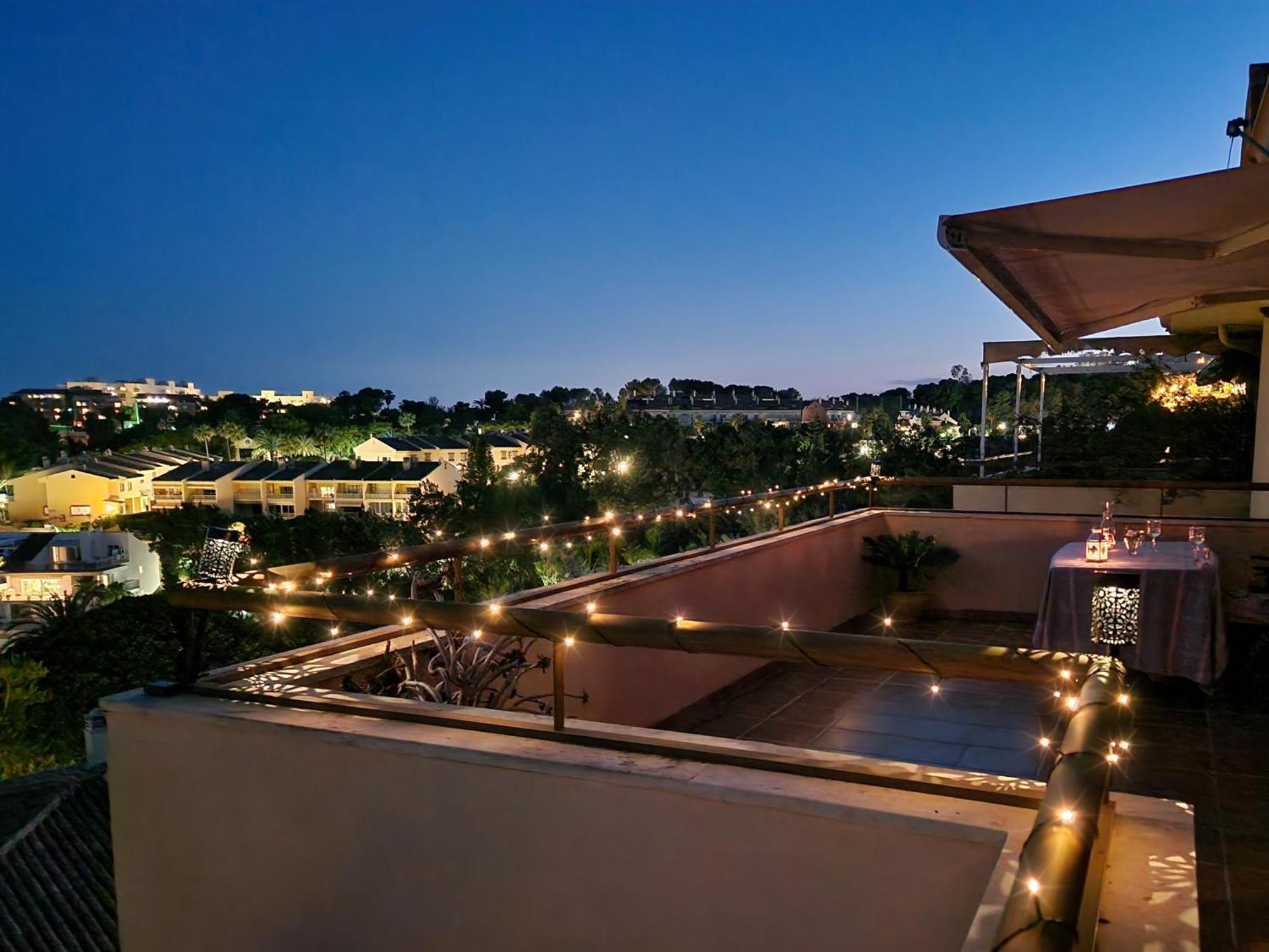 ベナルマデナPenthouse Benalvistas Torregolf Seaviewアパートメント エクステリア 写真